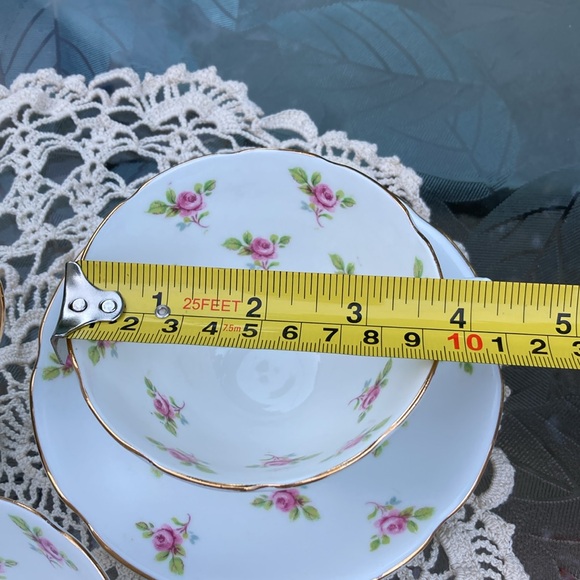 Collingwoods Bone China Set of 2 Teacups and Saucers Pink Roses Gold Detailing - Picture 13 of 13